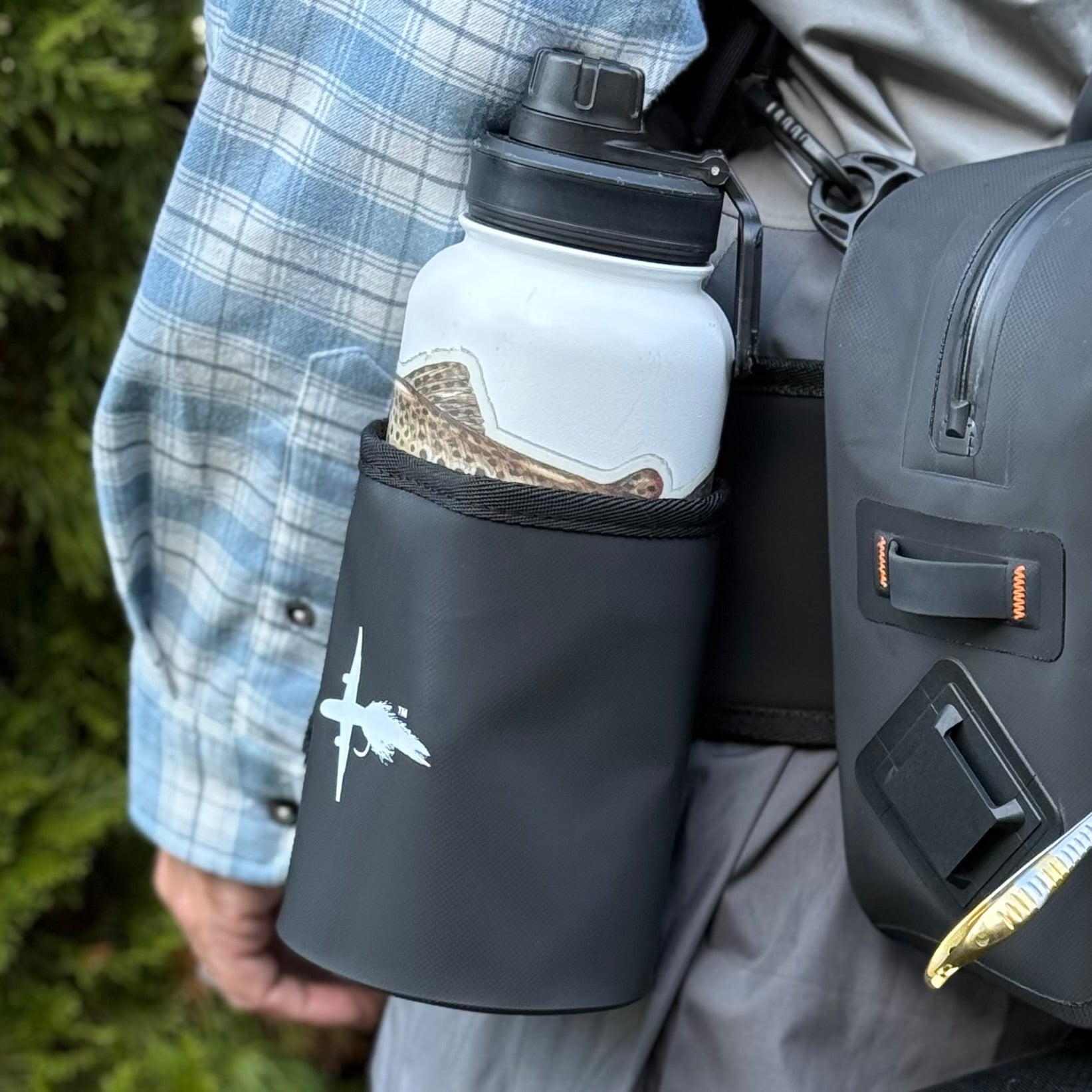 RIVERVAULT - WATERPROOF FLY FISHING LUMBAR OR HIP PACK