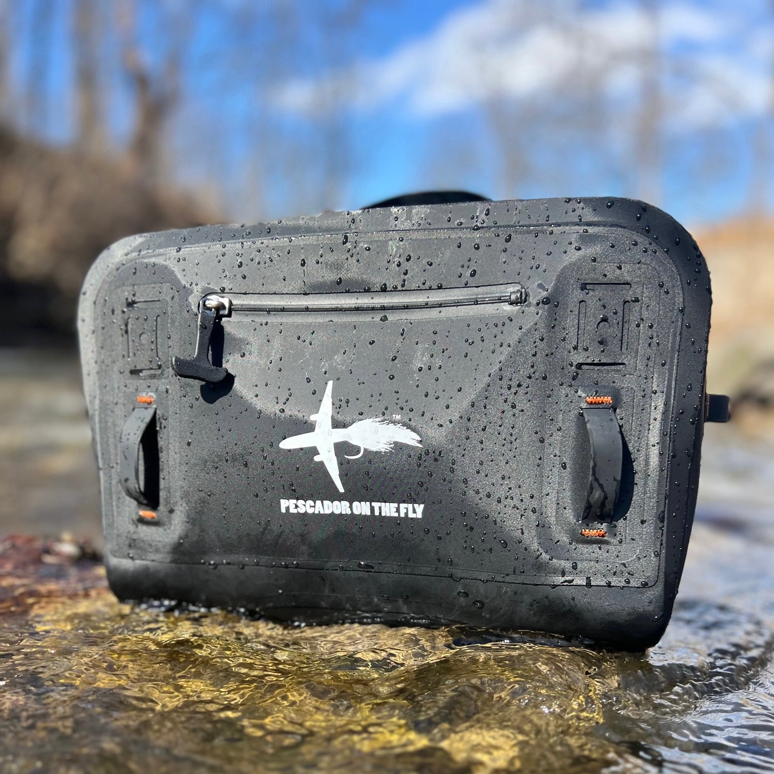RIVERVAULT -  WATERPROOF FLY FISHING LUMBAR OR HIP PACK