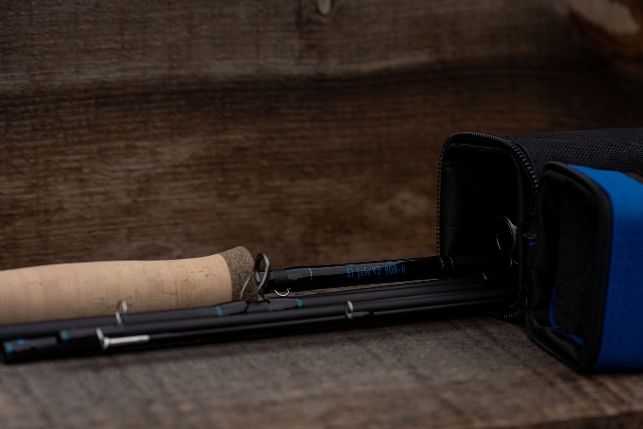 El Jefe v2 9’ 8 Weight Six Section Travel Fly Rod & Reel Combo