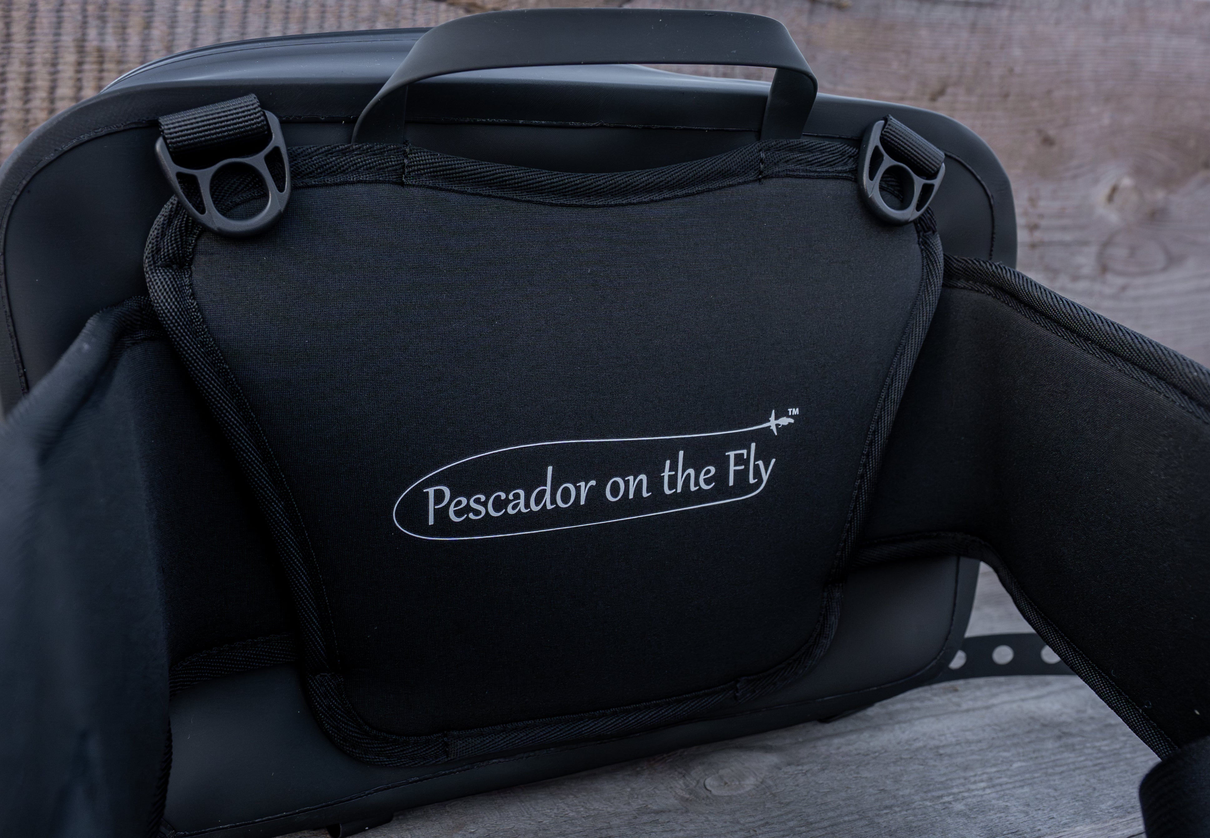 RIVERVAULT 2.0 - WATERPROOF FLY FISHING LUMBAR & HIP PACK