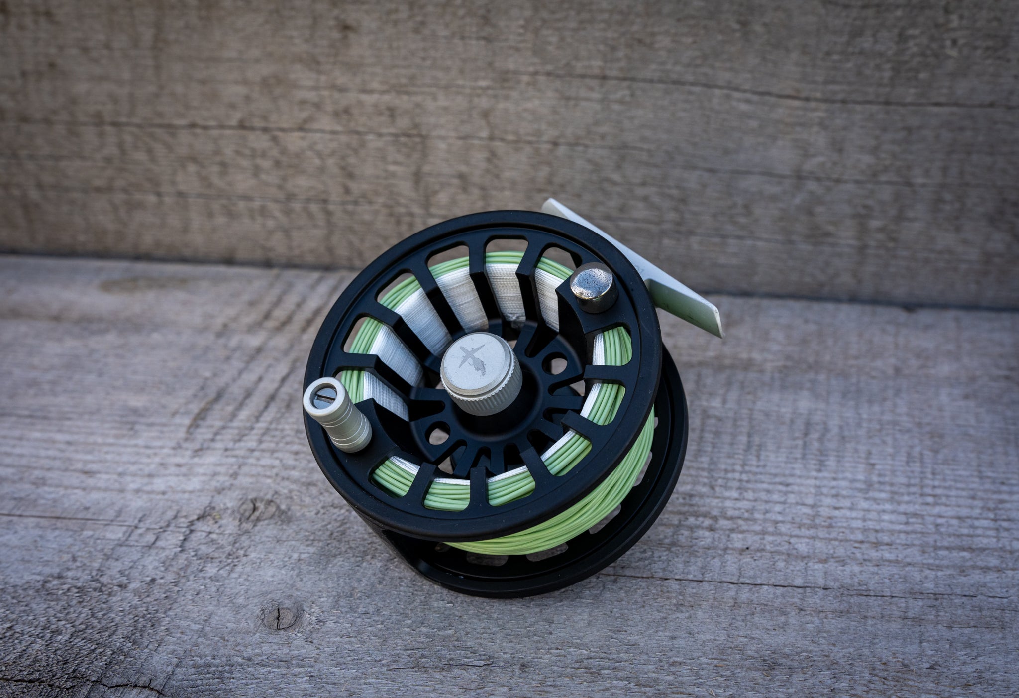 best low cost fly fishing reel TOPFORT Rod and Combo, 4-Piece Fly Rod Kit with Complete Fly Fishing Gear: Fly Rod, Pre-Spooled Fly Fishing Reel, Fishing Flies, Leader, Forceps, Nipper and Carrying Case shaped arbor We're a little bit stoked
